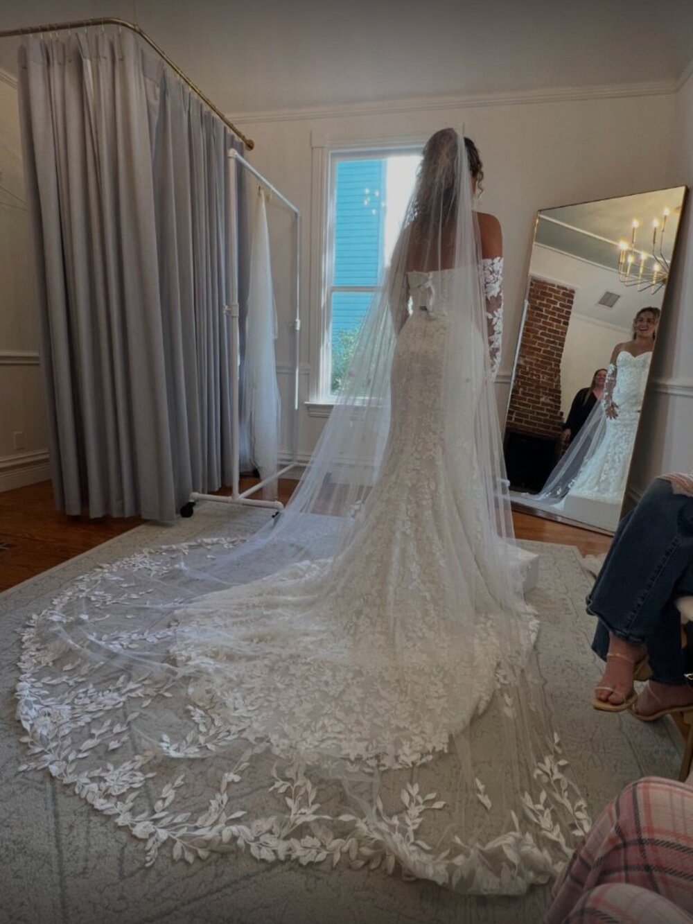 Essense of Australia Veil
